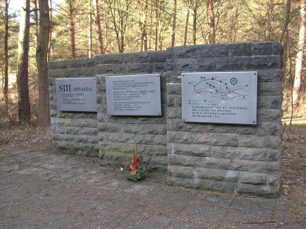 Denkmal im Tal